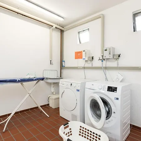 Apartment Haus Windjammer Eagle Laboe