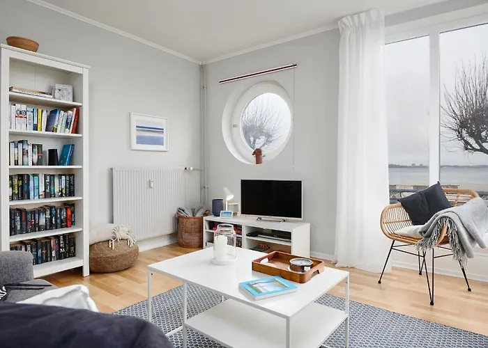 Haus Windjammer Eagle 아파트 *